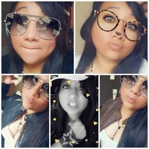 Meet your Posher, Carla